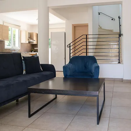 Ekaterina Heights 3 Bdrm Protaras