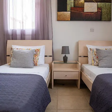 فيلة Ekaterina Heights 3 Bdrm
