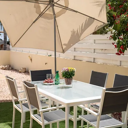 فيلة Ekaterina Heights 3 Bdrm