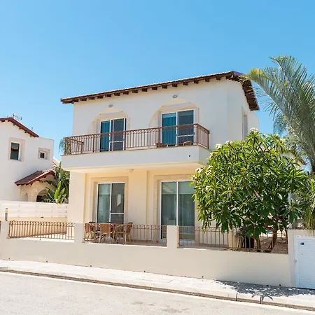 Ekaterina Heights 3 Bdrm Villa *